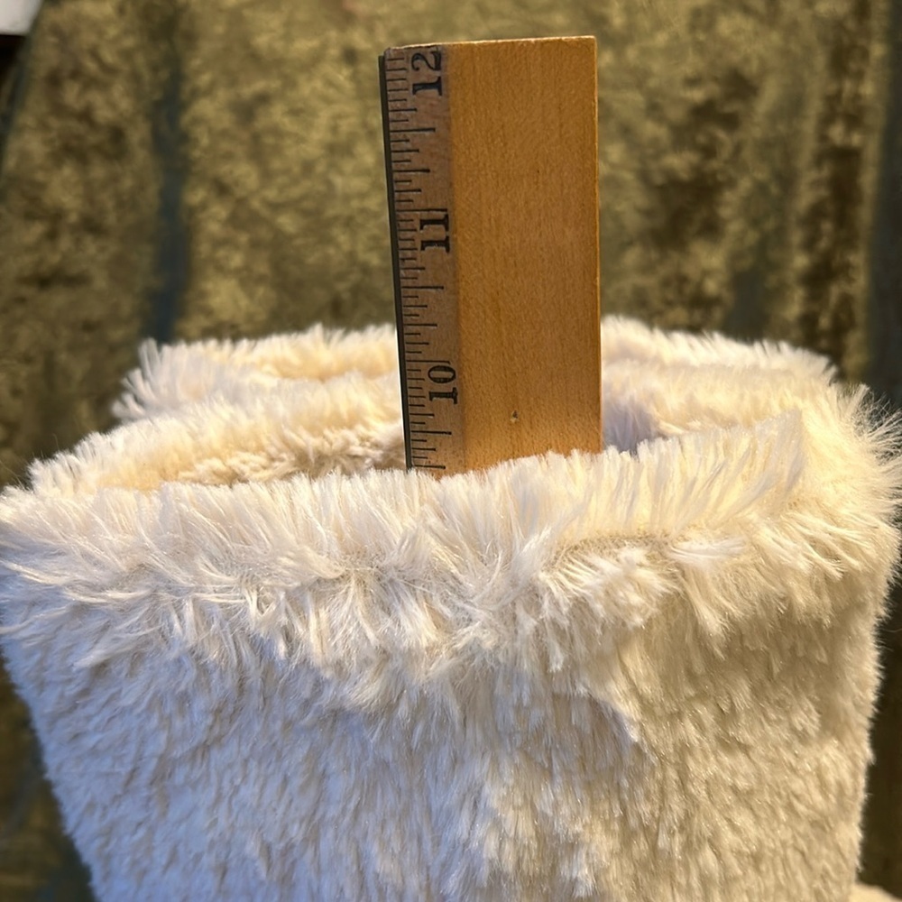 High Top Slippers - Picture 8 of 10